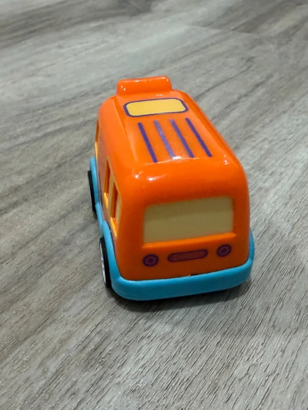 Forty4 Pull Back Toy Cars Trucks Bus Mixer Semi Lot of 4